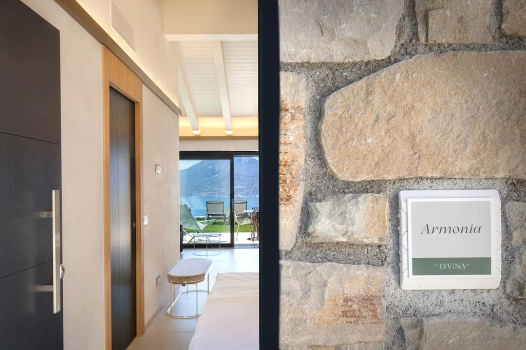 Villa Divina-Apt Armonia-Con Piscina E Vista Lago Castelletto Di Brenzone Ngoại thất bức ảnh
